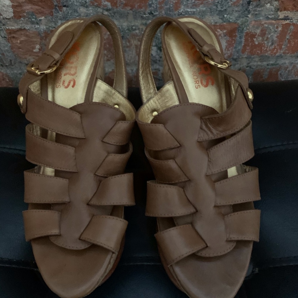 Michael Kors cork heels brown